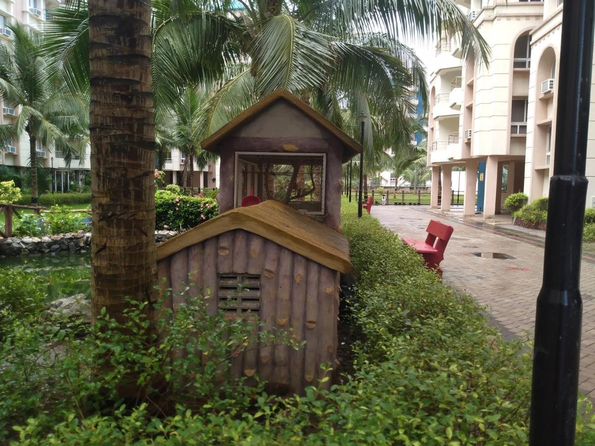 La Platina Premium Suites, Near Puri Sea Beach Buitenkant foto