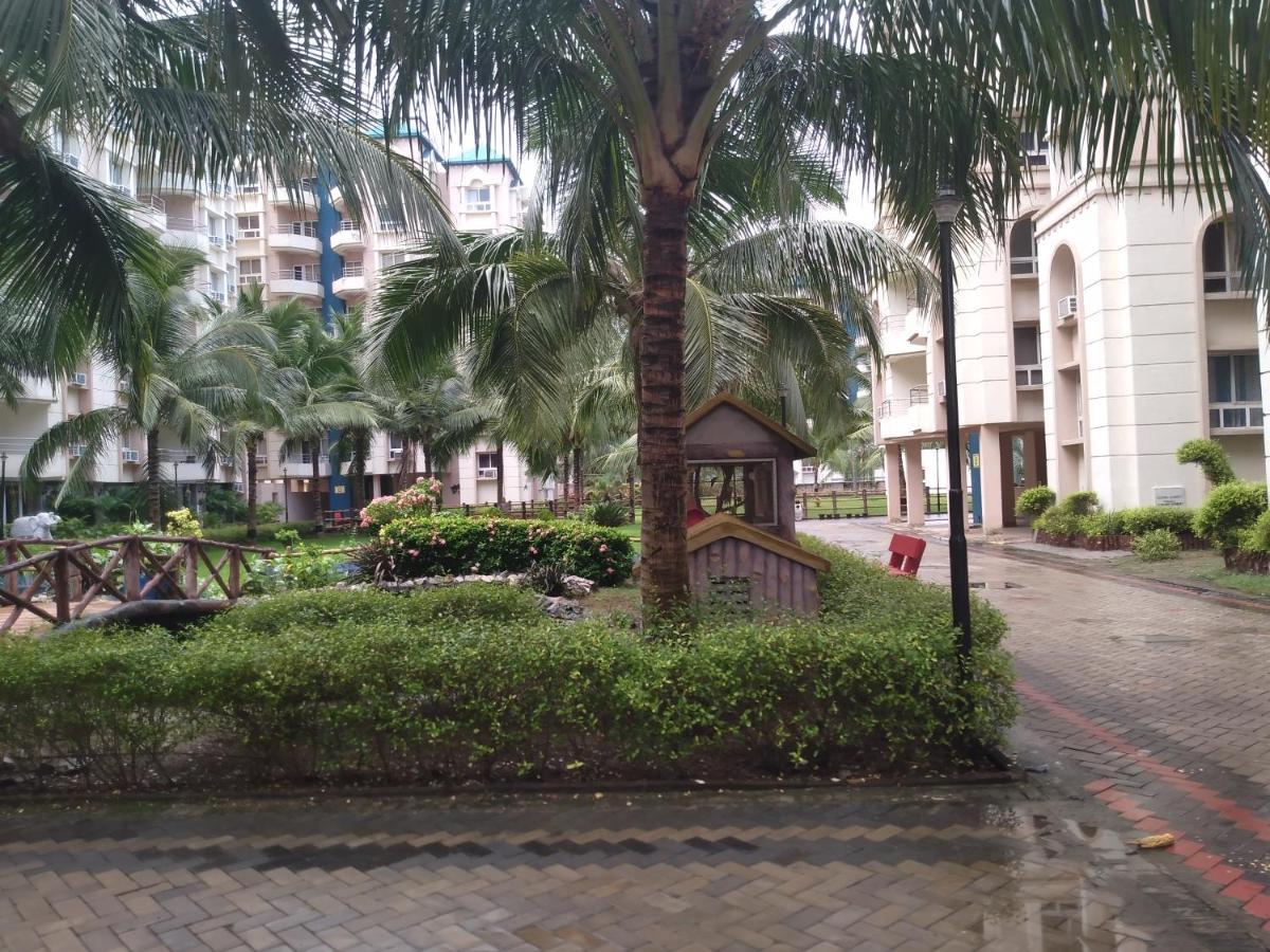 La Platina Premium Suites, Near Puri Sea Beach Buitenkant foto