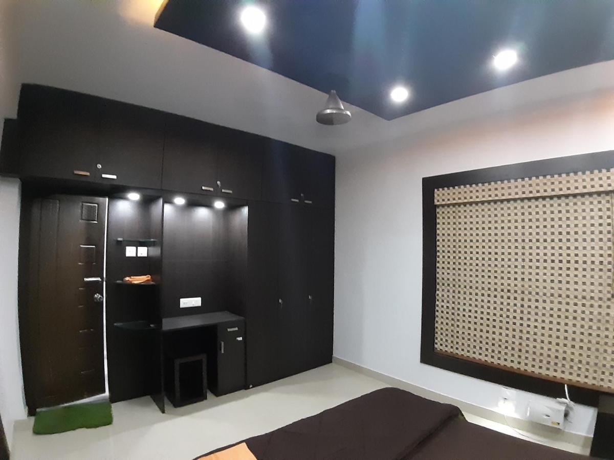 La Platina Premium Suites, Near Puri Sea Beach Buitenkant foto
